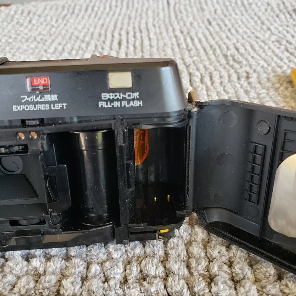 Fuji DL-200 35mm camera